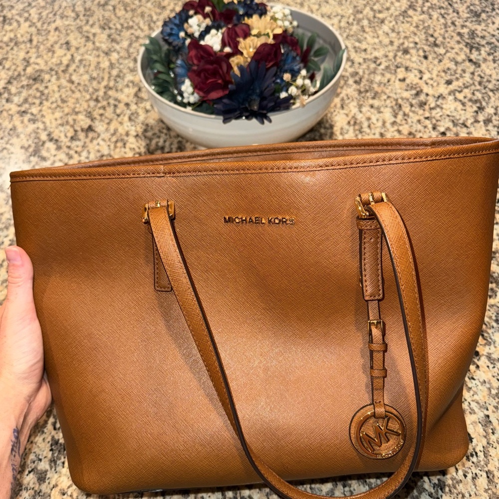 Michael Kors Tan Leather Tote with Structured Design